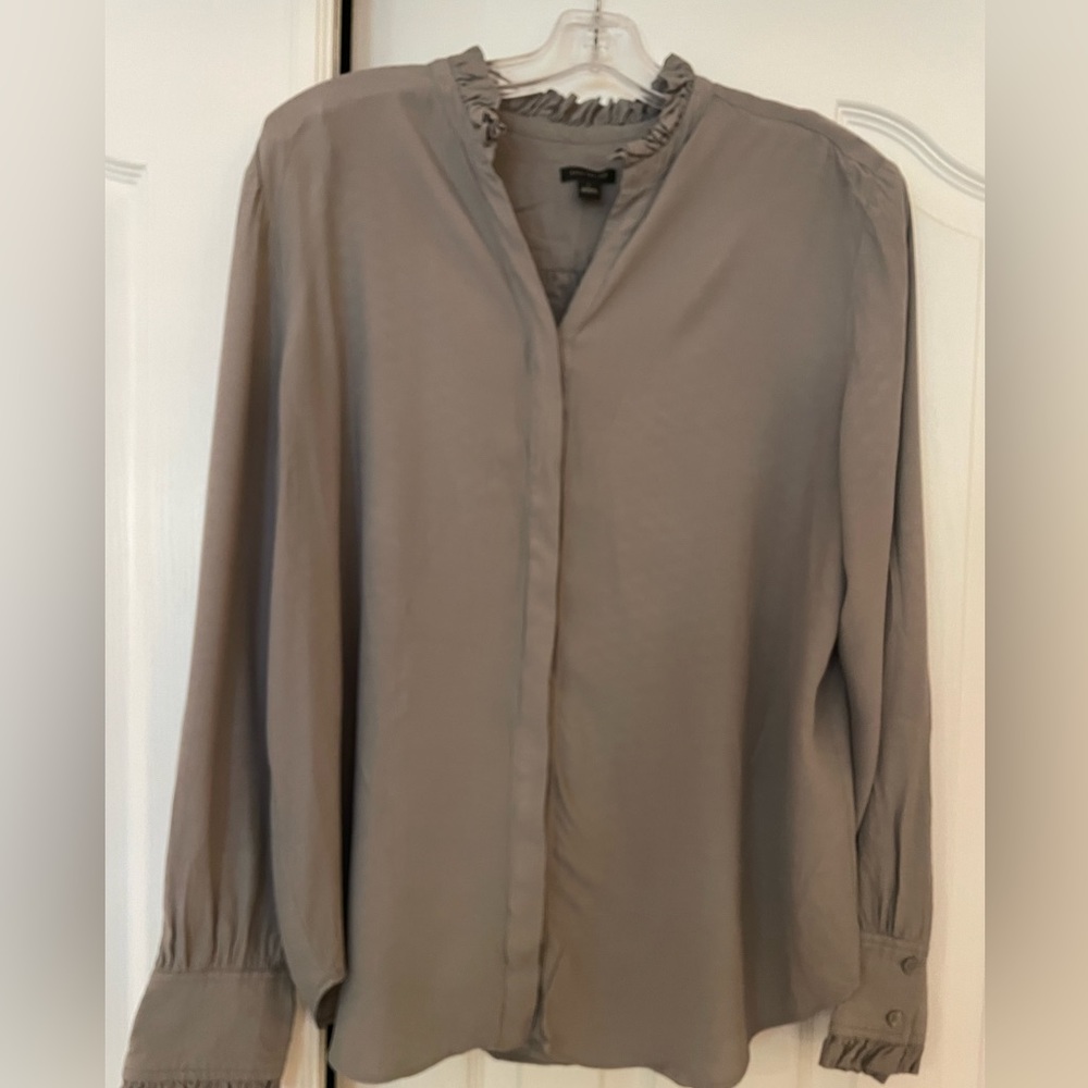 Loft Gray blouse with ruffle at neck and wrists L